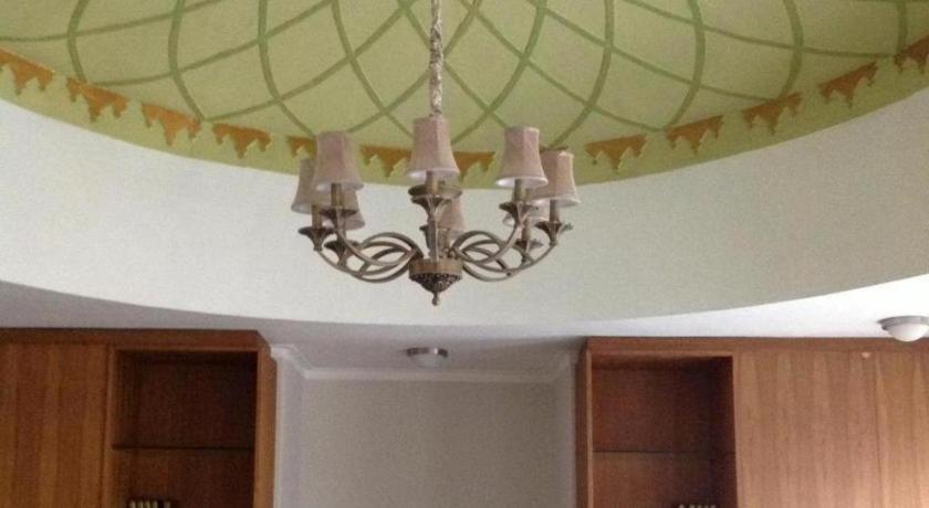 อะซิซา ชาเรียะห์ โฮเต็ล โซโล บาย ฮอไรซัน Hotel Surakarta  ภายนอก รูปภาพ