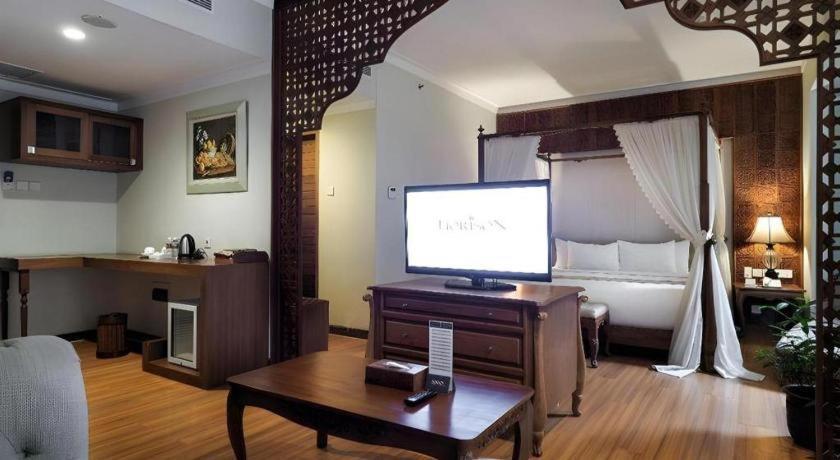 อะซิซา ชาเรียะห์ โฮเต็ล โซโล บาย ฮอไรซัน Hotel Surakarta  ภายนอก รูปภาพ